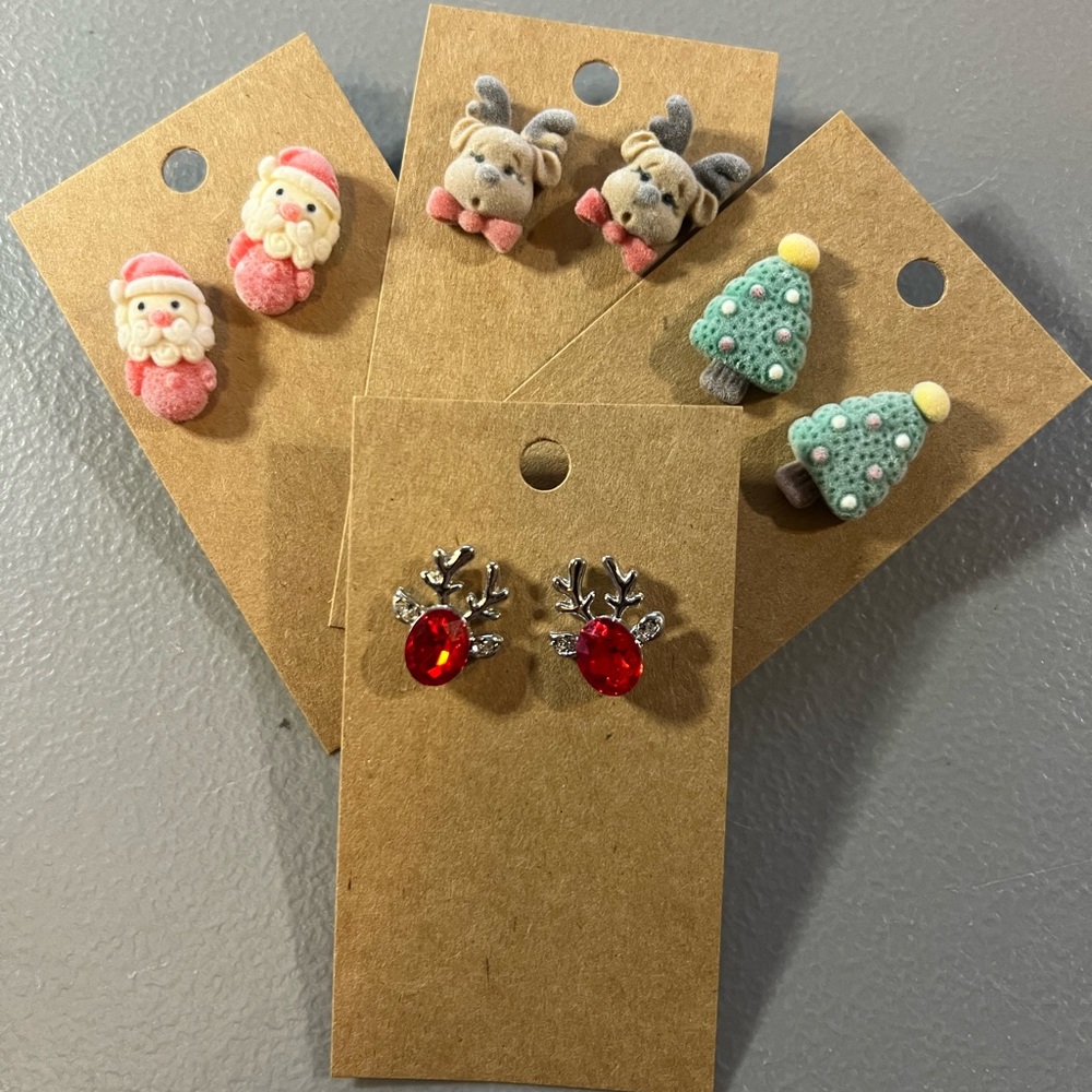 Festive Holiday Earrings Set